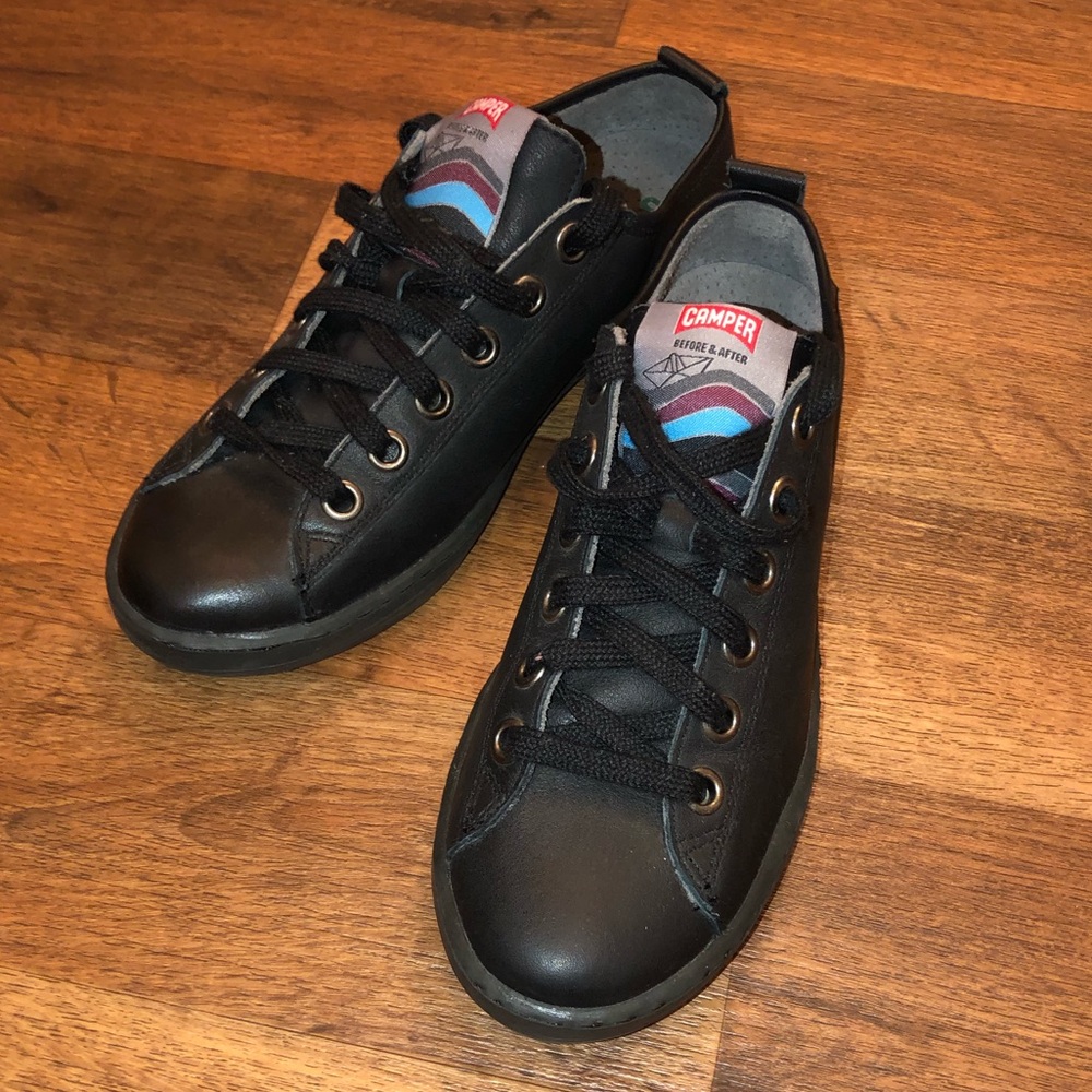 NWOT- CAMPER Sneakers sz.-37/7
